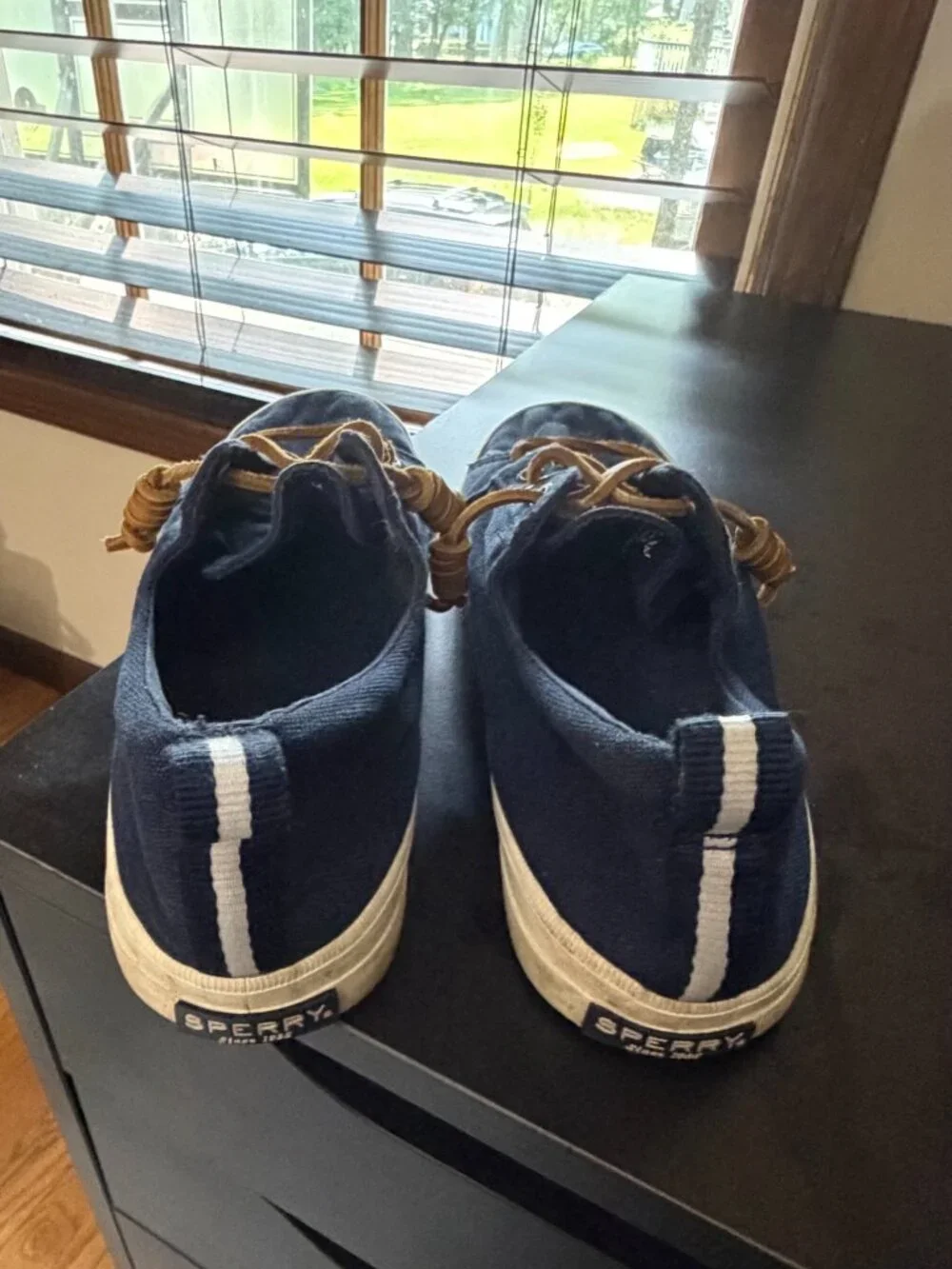 Sperry Side Navy Canvas Lace-Up Sneakers Women's Size 8M